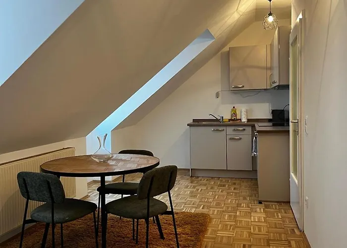 아파트 Old Town Hideout